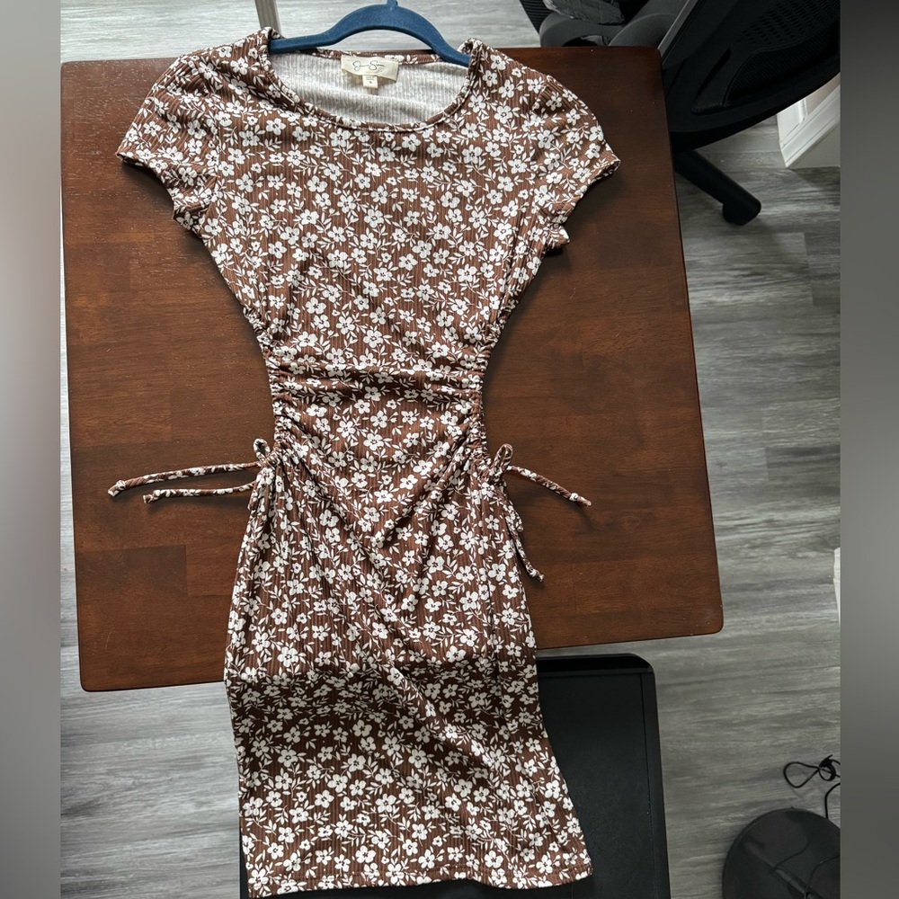 Jessica Simpson Brown Floral Midi Dress